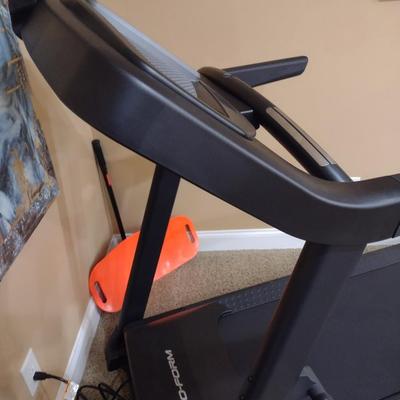 Pro-Form ProShoX2 Exercise Treadmill with Interval Training Control Panel