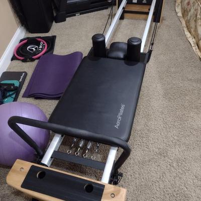 AeroPilates Exercise Platform with Workout Accessories (See all Pictures)
