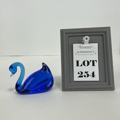-254- PILGRIM | Blue Swan Paperweight Figure