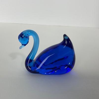 -254- PILGRIM | Blue Swan Paperweight Figure