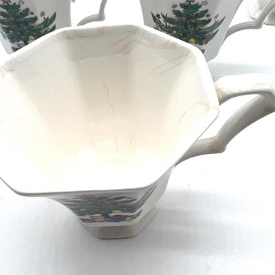 NIKKO Christmastime~18 Pieces