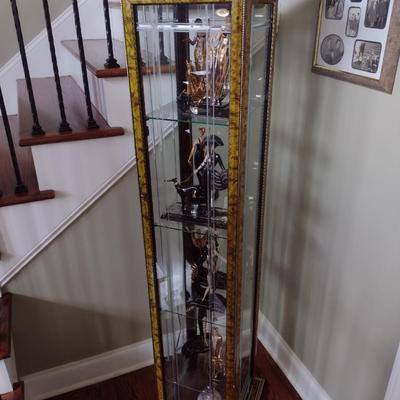 Contemporary Italian Venetian Lacquer Finish Lighted Curio with Glass Shelves Exclusive to Fifth Avenue Furniture