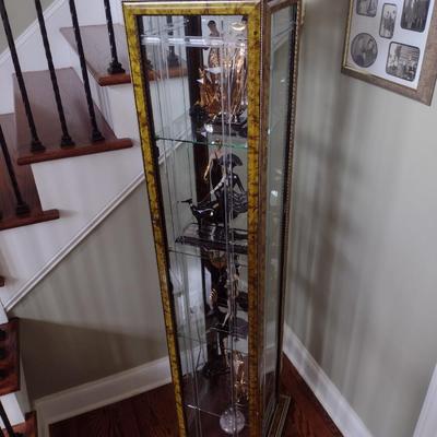 Contemporary Italian Venetian Lacquer Finish Lighted Curio with Glass Shelves Exclusive to Fifth Avenue Furniture