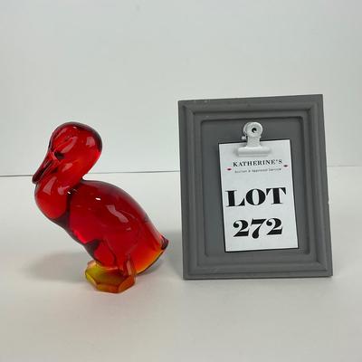 -272- VIKING | Mid Century Epic Amberina Fighting Duck | Head Up