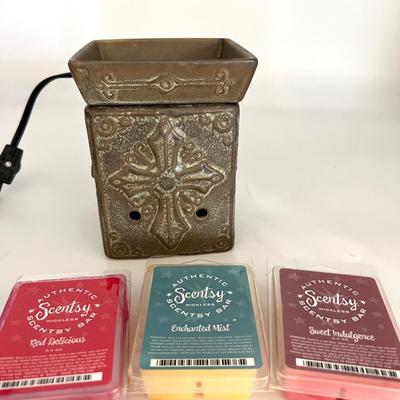 NEW SCENTSY Hope Cross Warmer & 3 Waxes