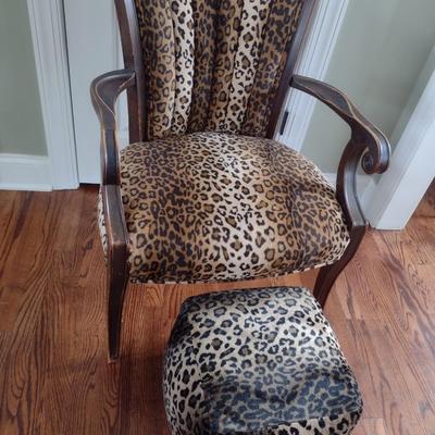 Carved Wood Framed Armchair with Flared Tufted Back Upholstered with Leopard Print