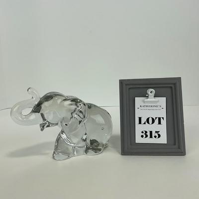 -315- HIESEY | Clear Glass Elephant figure