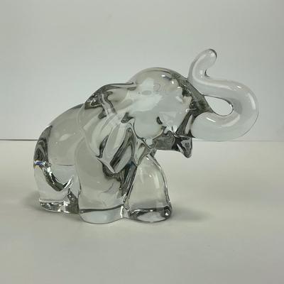 -315- HIESEY | Clear Glass Elephant figure