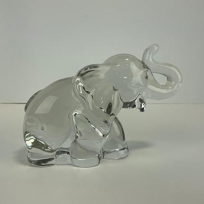 -315- HIESEY | Clear Glass Elephant figure
