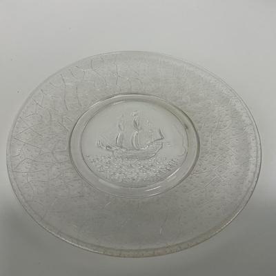 -324- COLLECTIBLE | Miscellaneous Glassware Pieces