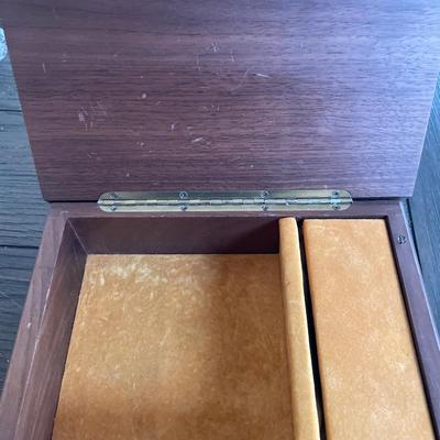 Reuge musical jewelry box