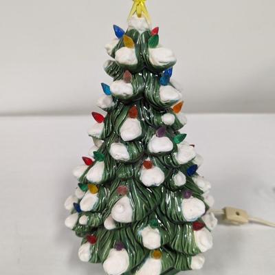 Holland Mold Ceramic Light Up Christmas Tree