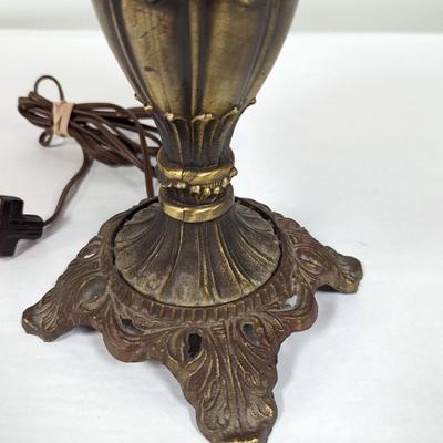 Stained Glass Tabletop Lamp