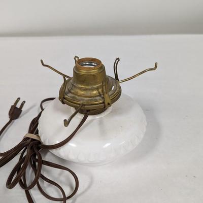 Vintage Hand Painted Electric Table Lamp