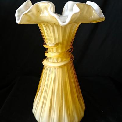 FENTON Honey Butterscotch WHEAT VASE Hand Blown Cased Glass Ruffle Rim 7.75"