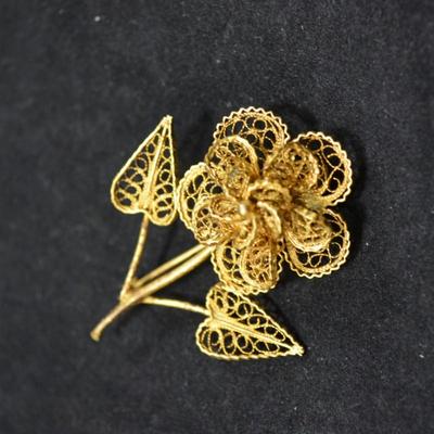 Vintage Gold Tone Russian Silver Flower Pin 9.8g