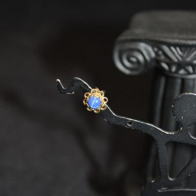14K Gold Stud Earrings with Star Sapphires 0.7g