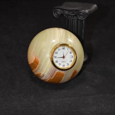 Polished Onyx Sphere Desk Clock 3"