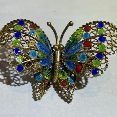 Vintage/Antique Dainty 800 Silver Filigree Enamel Butterfly Pin Brooch in VG Preowned Condition.