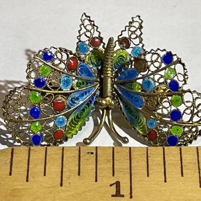 Vintage/Antique Dainty 800 Silver Filigree Enamel Butterfly Pin Brooch in VG Preowned Condition.