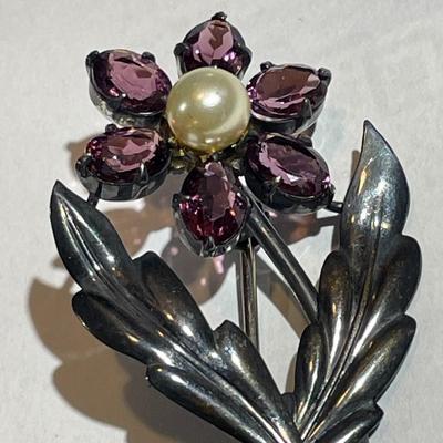 Vintage Symmetalic Sterling & 14k Amethyst Flower Brooch/Pin in VG Preowned Condition.