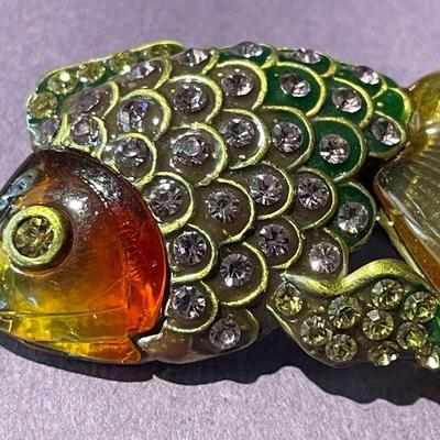 Vintage Unsigned Red Lucite and Pink Rhinestone Goldfish Koi Brooch/Pin in VG Preowned Condition.