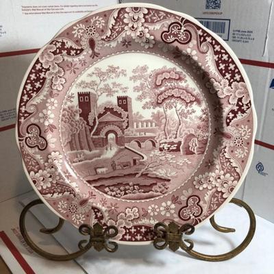 The Spode Archive Collection CASTLE Red Dinner Plate 10.5" Diameter Vg Preowned Condition.