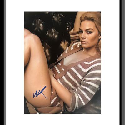 Wolf of Wall Street Margot Robbie signed photo