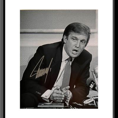 Donald Trump signed photo