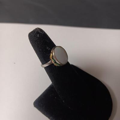 STERLING SILVER RING WITH WHITE STONE