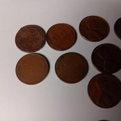 COLLECTION OF OLDER COINS