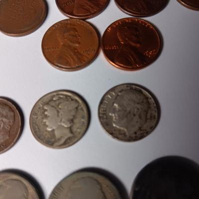 COLLECTION OF OLDER COINS