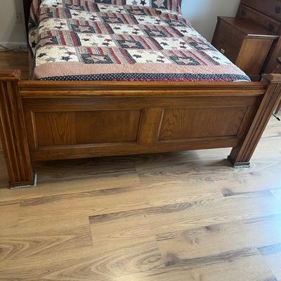 Lexington Full Size Bed with Foot & Headboard (P-MG)