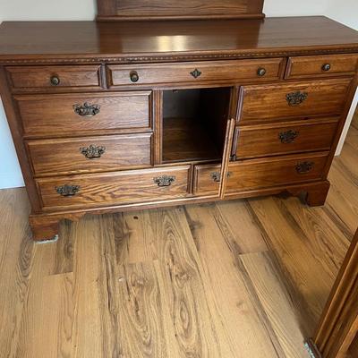 Lexington Dresser & Mirror (P-MG)