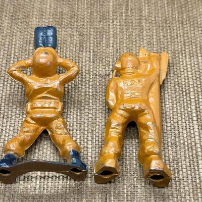LOT 2 - Pair of Vintage Toy Lead Soldiers