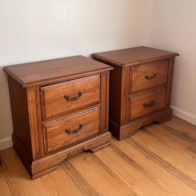 Broyhill Wooden Night Stands (UB-DZ)