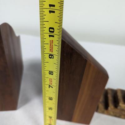 Serene Alabaster & Wooden Bookends