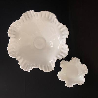 Milk Glass Collection (D-DZ)