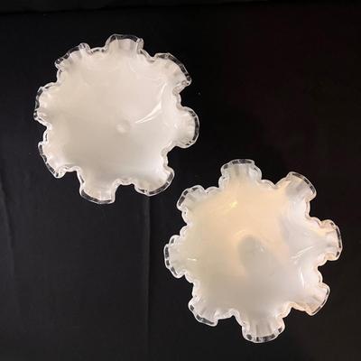 Milk Glass Collection (D-DZ)