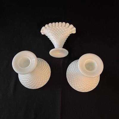 Milk Glass Collection (D-DZ)