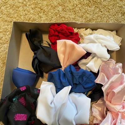 FANCY CLOTH BARRETTES