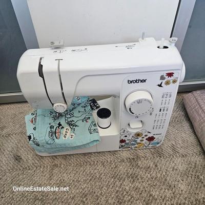 BROTHER SEWING MACHINE