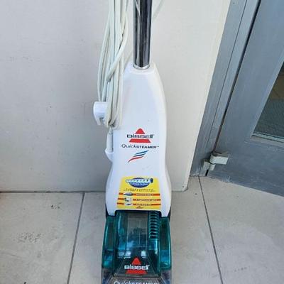 BISSEL CARPET CLEANER