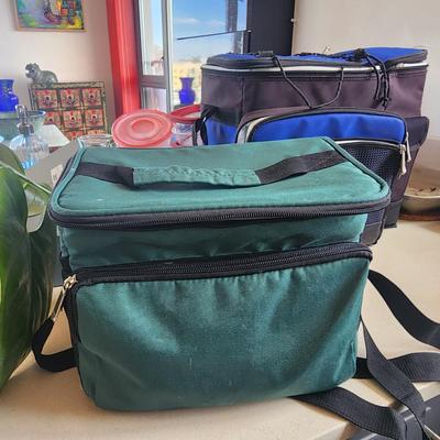 GREEN LUNCHBOX