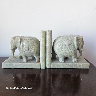 ELEPHANT BOOKENDS