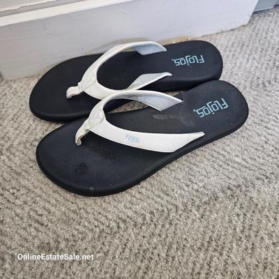 FLOJOS SANDALS