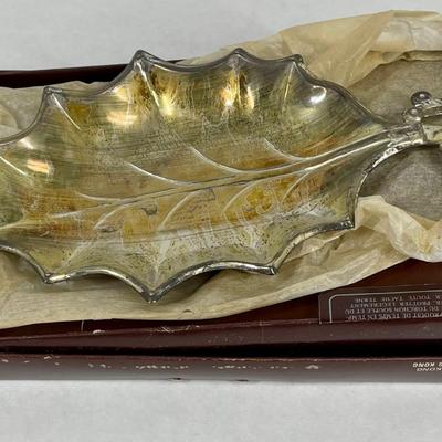 Silver Plated Leaf Shaped Dish Vintage made in Hong Kong comes with original box
