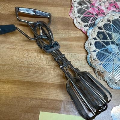 Vintage kitchen items