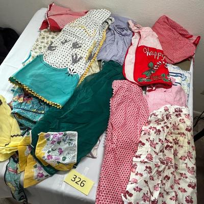 Vintage linens/ Aprons/ ect.