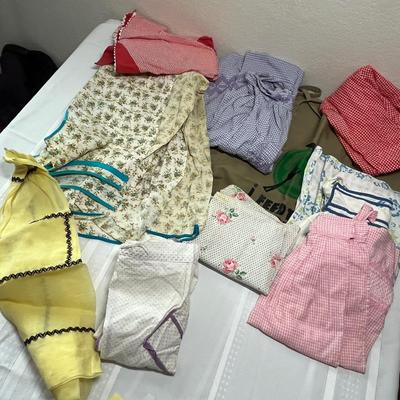 Vintage linens/ Aprons/ ect.